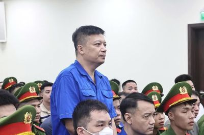 Lời khai về số tiền 140.000 USD hối lộ trong vụ sữa giả dành cho trẻ sơ sinh và 'bà bầu'