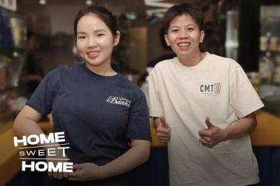 Bỏ việc ổn định, hai cô gái Việt mở quán bánh tráng trộn ở Canada