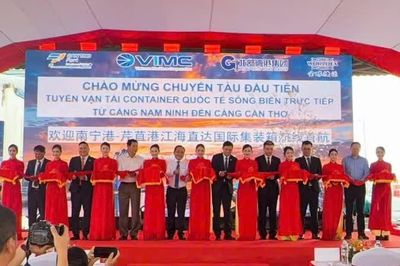 Cảng Cần Thơ đón chuyến tàu vận tải đầu tiên từ Cảng Nam Ninh