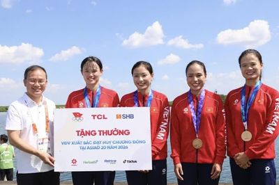 Rowing nữ Việt Nam giành HCĐ thuyền bốn tại ASIAD 2026