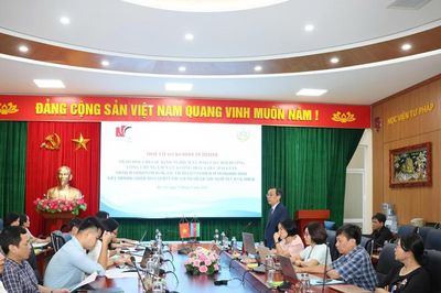 Trao đổi kinh nghiệm về đào tạo, bồi dưỡng công chứng viên