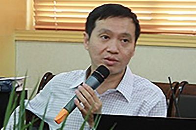 Giáo sư Hóa học rời đại học top đầu Singapore, sang trường mới lập ở Trung Quốc