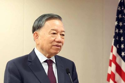 Tổng Bí thư, Chủ tịch nước đề nghị Mỹ hỗ trợ thêm Chiến dịch 500 ngày đêm