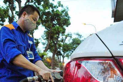 Giá xăng dầu hôm nay 24/9: Thế giới bật tăng, trong nước chiều nay điều chỉnh