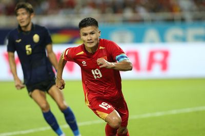 Tuyển Việt Nam: Ai thay Quang Hải ở FIFA ASEAN Cup?