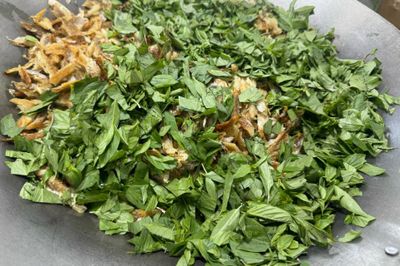 Hai loại rau húng quen thuộc được ví như 'gia vị sống khỏe'