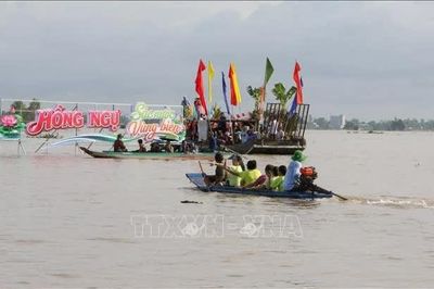 Độc đáo trải nghiệm du lịch mùa nước nổi
