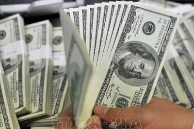 Tổng nợ toàn cầu chạm mức kỷ lục trên 365.000 tỷ USD