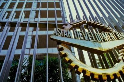 ADB nâng dự báo tăng trưởng kinh tế Malaysia trong 2 năm tới