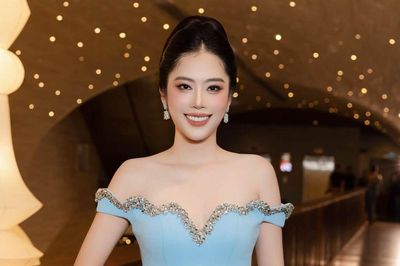 Món đồ hàng hiệu trị giá 102 triệu đồng của Nam Em
