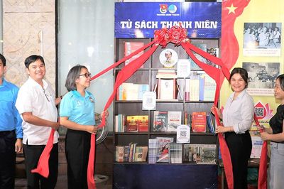 TPHCM: Ra mắt Tủ sách thanh niên và Không gian văn hóa Hồ Chí Minh số tại Chi hội ngoài nhà nước