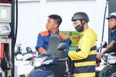 Giá xăng dầu tiếp tục tăng mạnh từ 15 giờ ngày 24/9