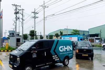 Giao Hàng Nặng đưa 25 xe tải điện vào vận hành, tự xây hạ tầng cho hành trình điện khí hóa đội xe