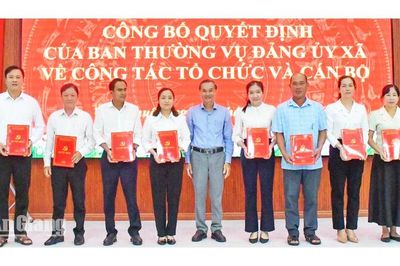 Xã Vĩnh Thuận thành lập mới 8 chi bộ