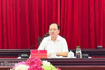 Phó Chủ tịch Thường trực UBND tỉnh An Giang: Không để chậm trễ thủ tục hỗ trợ nhà đầu tư