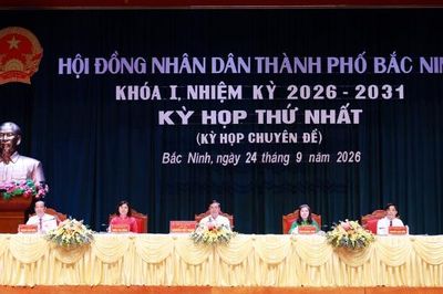Kỳ họp thứ Nhất HĐND thành phố Bắc Ninh: Thông qua 5 nghị quyết quan trọng.