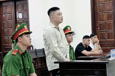 Cái kết cho kẻ vung dao chém 2 người thân