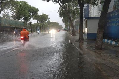 Giải pháp chống ngập cục bộ trong đô thị