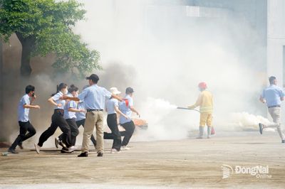 Công an thành phố Đồng Nai phối hợp diễn tập phương án chữa cháy, cứu nạn, cứu hộ