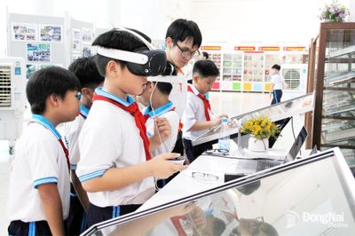 Triển khai Đề án chuyển đổi số trong lĩnh vực văn hóa, thể thao, du lịch và gia đình