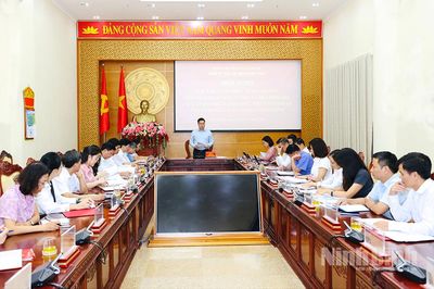 Ban Chấp hành Đảng bộ các cơ quan Đảng tỉnh triển khai nhiệm vụ trọng tâm quý IV năm 2026; quán triệt, triển khai một số Nghị quyết, Chỉ thị của Bộ Chính trị