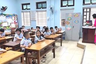 An Cựu siết chặt an toàn bữa ăn bán trú, nâng chất lượng giáo dục