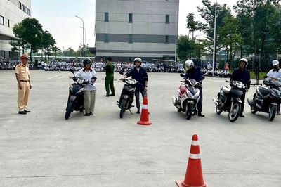 Ninh Bình: Gần 5.000 công nhân được đào tạo kỹ năng lái xe an toàn