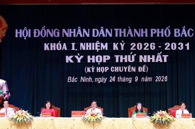 Ông Đào Thanh Trường được bầu giữ chức Phó Chủ tịch UBND thành phố Bắc Ninh