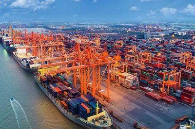 ADB nâng dự báo tăng trưởng châu Á lên 5%