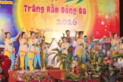 Ấm áp đêm hội Trăng rằm