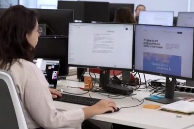 OECD nâng dự báo tăng trưởng toàn cầu nhờ làn sóng AI