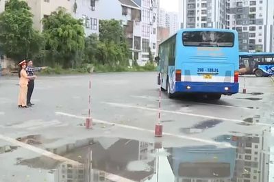 Hà Nội yêu cầu siết chặt an toàn trên các tuyến xe buýt