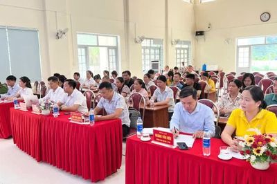 Vận động người dân tham gia bảo hiểm xã hội tự nguyện tại xã Đức Long
