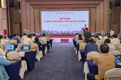 Tập huấn kỹ năng tuyên truyền Năm APEC Việt Nam 2027