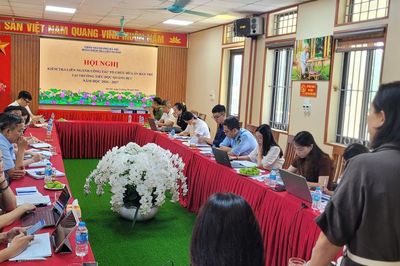 Hà Nội kiểm tra đột xuất bếp ăn Trường Tiểu học Quảng Bị 1 sau vụ suất ăn bán trú bị nghi toàn tóp mỡ