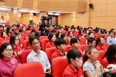 Ngày Tránh thai Thế giới 26/9: Người trẻ cần làm gì để không mang thai ngoài ý muốn?