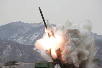 Triều Tiên thử rocket tầm bắn hơn 100 km, sai số chỉ vài mét