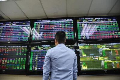 Khối ngoại bán ròng gần 3.000 tỷ đồng tuần đầu sau nâng hạng, liệu có đáng lo?