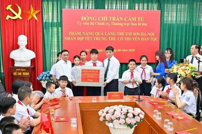 Khi gia đình, nhà trường và xã hội cùng vào cuộc vì trẻ em