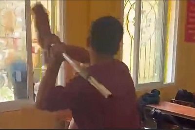 Nam sinh lớp 9 đánh học sinh lớp 7 giờ nghỉ trưa: Khoảng trống giám sát học sinh bán trú nằm ở đâu?
