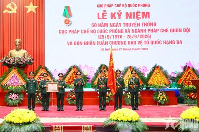 Cục Pháp chế Bộ Quốc phòng kỷ niệm 50 năm Ngày truyền thống và đón nhận Huân chương Bảo vệ Tổ quốc hạng Ba