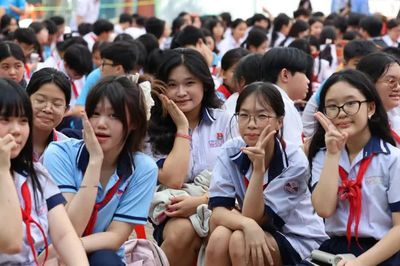 Áp lực nếu không xác định sớm môn thi thứ ba