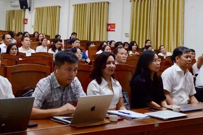 Kinh nghiệm triển khai mô hình trường học sử dụng tiếng Anh là ngôn ngữ thứ hai