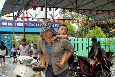 Học sinh 7 trường ở Cà Mau được nghỉ học, chính quyền chỉ đạo nóng