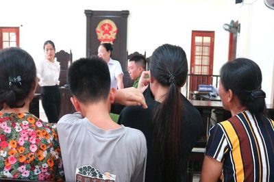 Phía sau một phán quyết