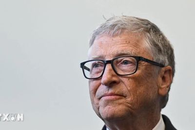 Tỷ phú Bill Gates cảnh báo AI có thể dẫn tới thảm họa