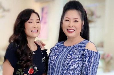 Hồng Vân ôn lại kỷ niệm 4 năm với Hồng Đào