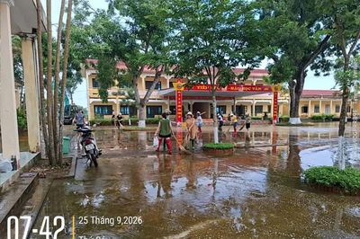 Các trường học tại xã Đồng Tiến khẩn trương dọn vệ sinh môi trường