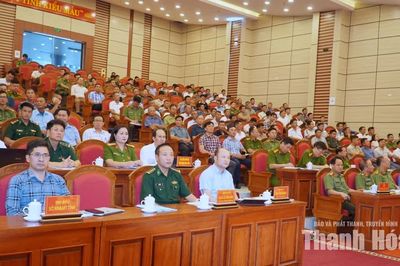 Tuyên truyền chống khai thác hải sản bất hợp pháp, không báo cáo và không theo quy định (IUU)
