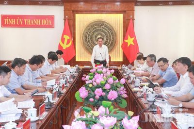 Không để những khó khăn, vướng mắc kéo dài làm ảnh hưởng đến tiến độ chung